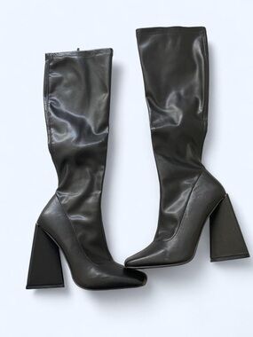 Mixx Perla Black faux leather Boots — Size 6